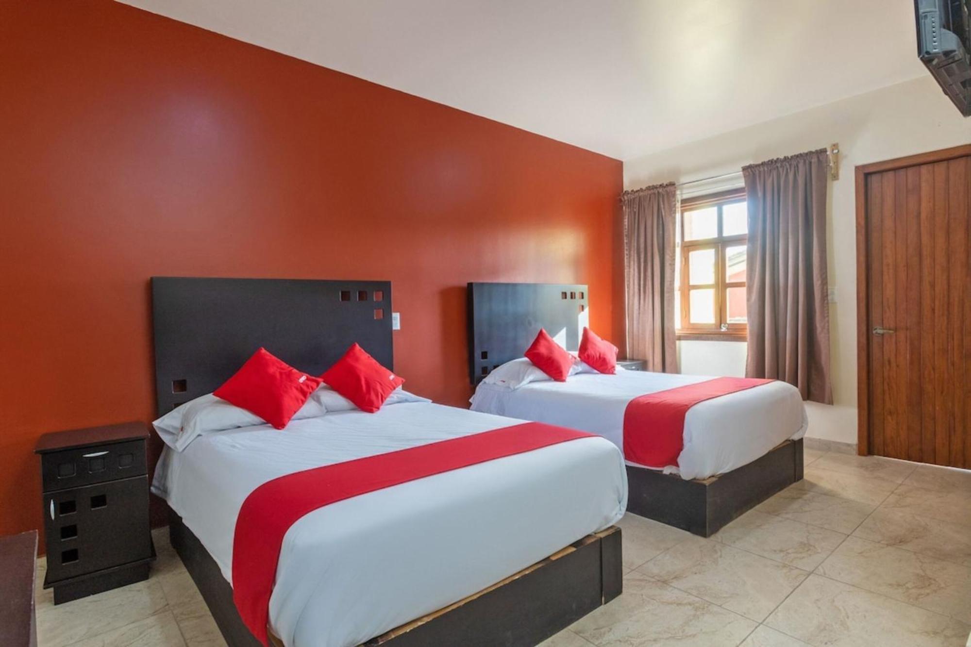 Oyo Hotel Emperadores Inn, Atlixco Zewnętrze zdjęcie