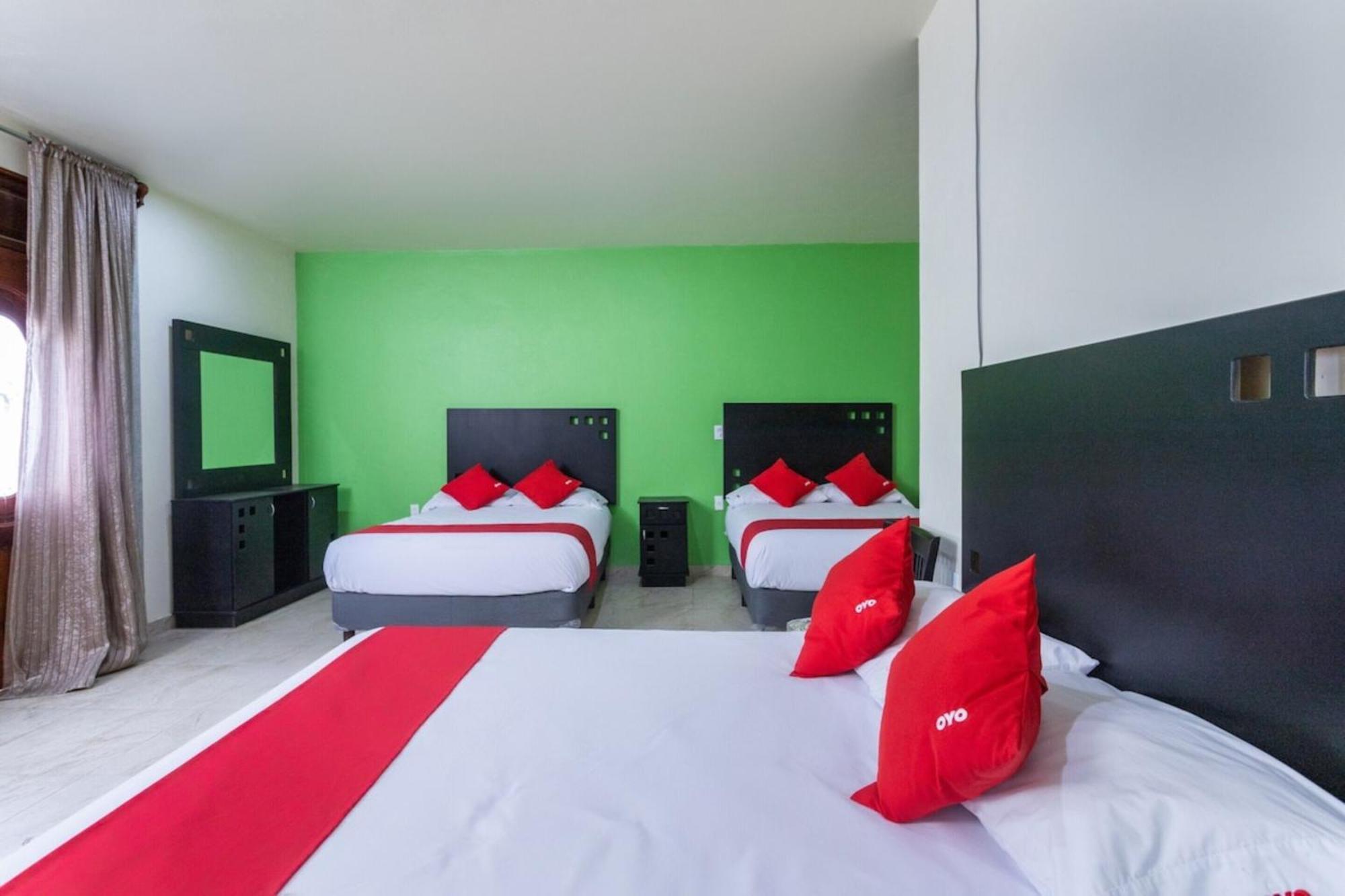 Oyo Hotel Emperadores Inn, Atlixco Zewnętrze zdjęcie