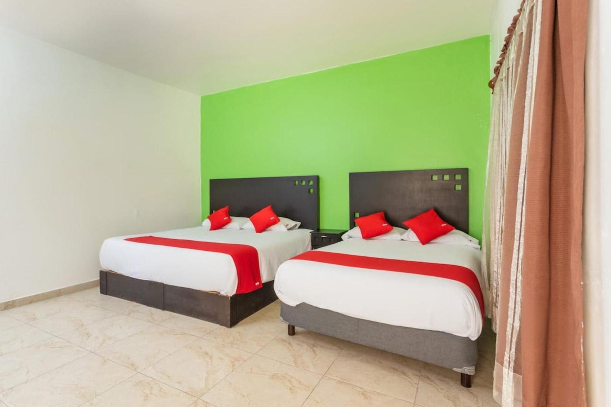 Oyo Hotel Emperadores Inn, Atlixco Zewnętrze zdjęcie