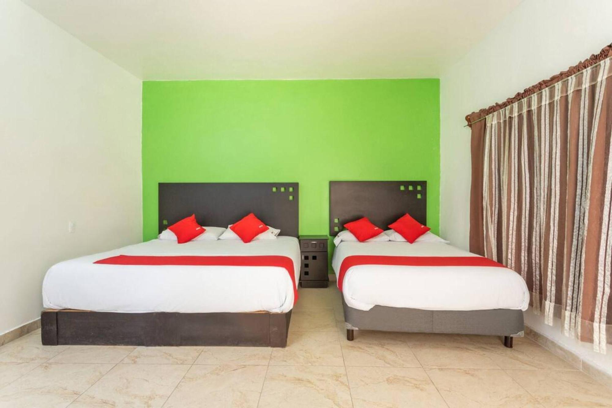 Oyo Hotel Emperadores Inn, Atlixco Zewnętrze zdjęcie