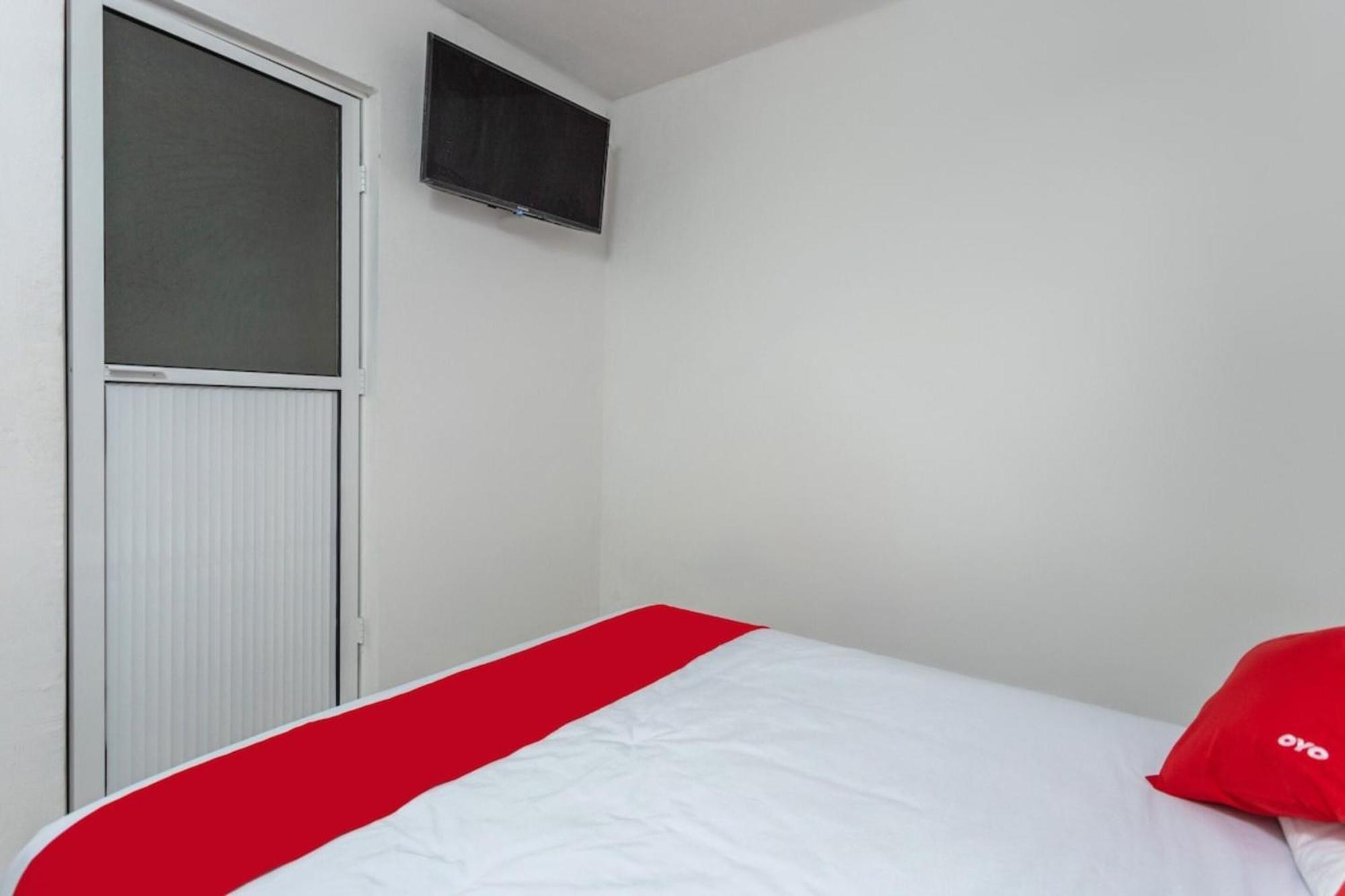 Oyo Hotel Emperadores Inn, Atlixco Zewnętrze zdjęcie