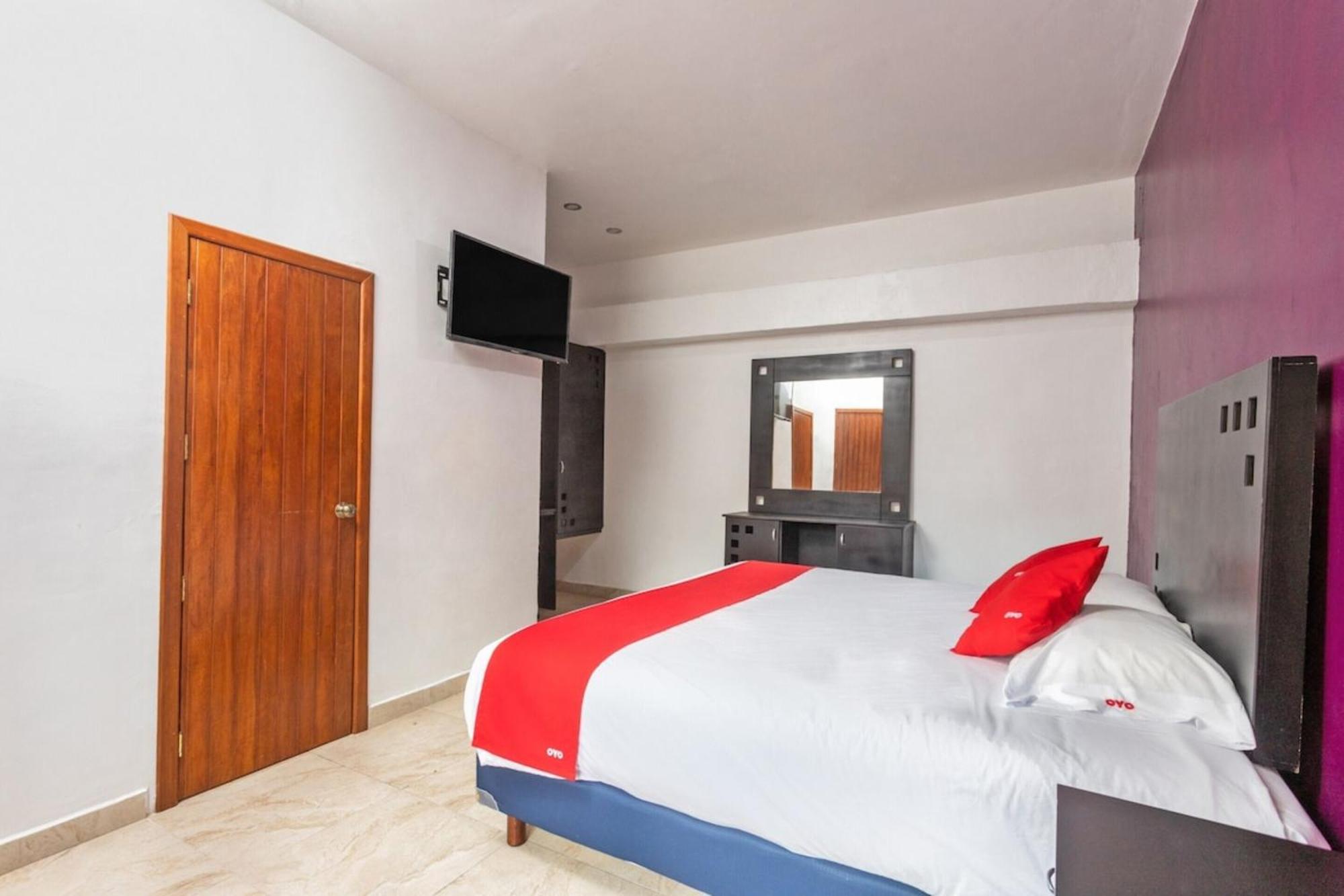 Oyo Hotel Emperadores Inn, Atlixco Zewnętrze zdjęcie